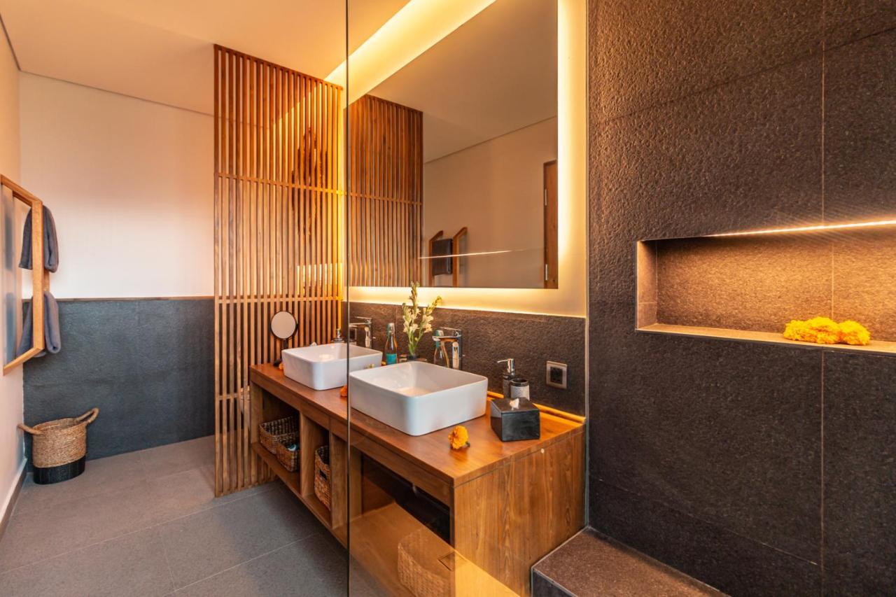 Promo Luxury 4bd In Hotspot With Huge Private Pool Seminyak (Bali)